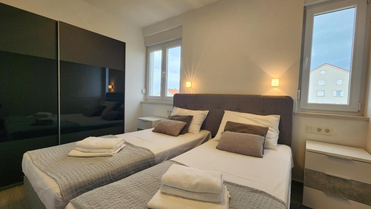 The Sands Luxury Pool Aparthotel 2 노바야 외부 사진
